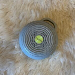 Hushh® Compact Sound Machine